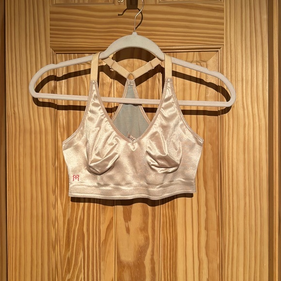 Ruby Ribbon pinup Demi - Picture 1 of 2